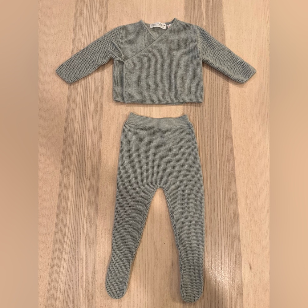 Zara baby knit set